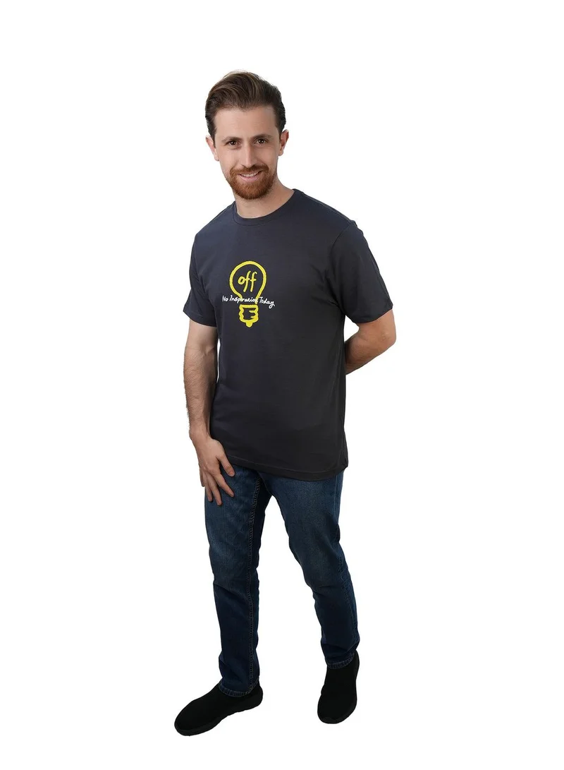 جيوردانو تيشيرت رجالي قطني بقصة ضيقة وطبعة رسالة